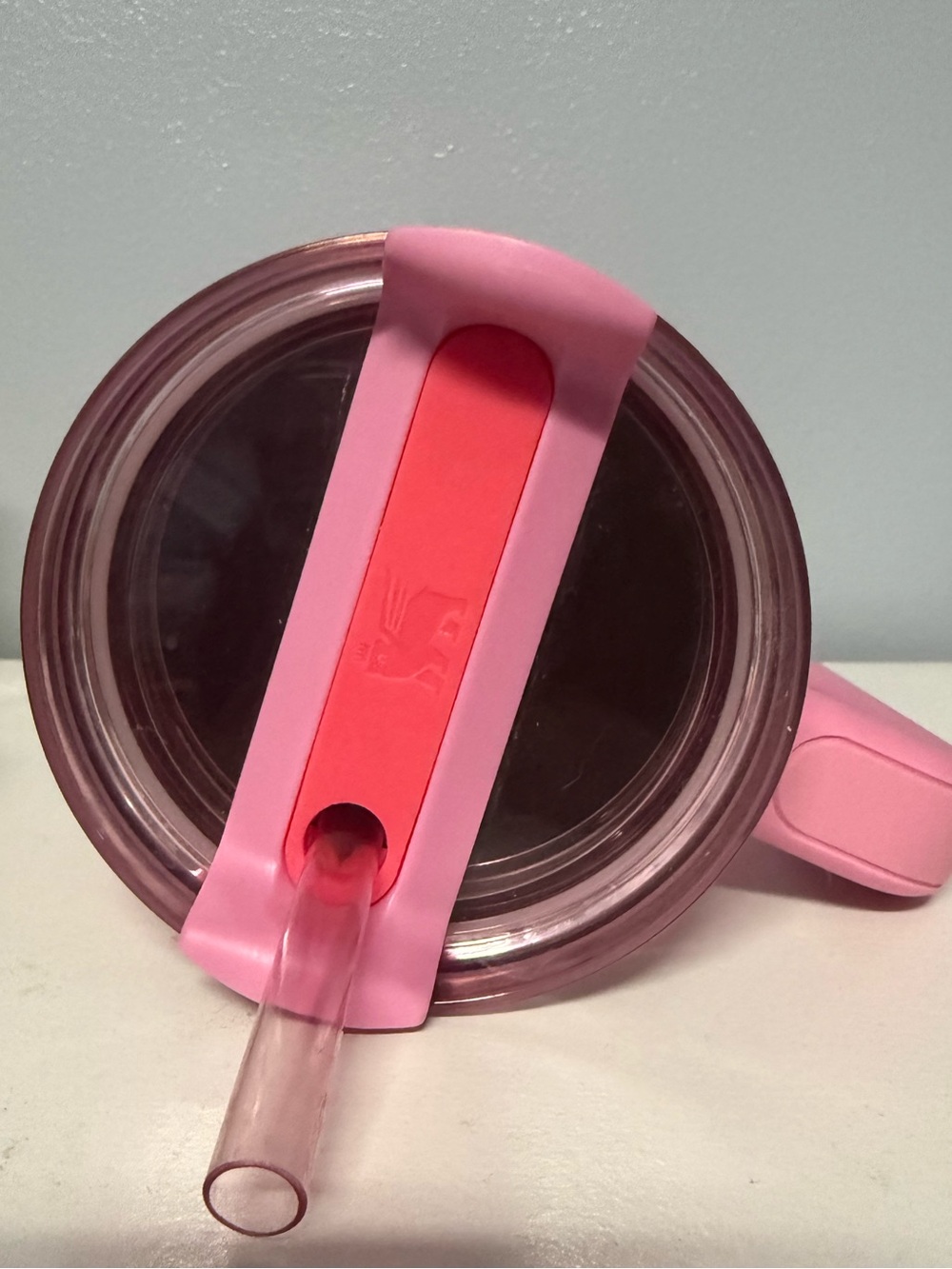 Stanley Hot Pink Insulated Travel Tumbler with Handle and Straw - Picture 4 of 6